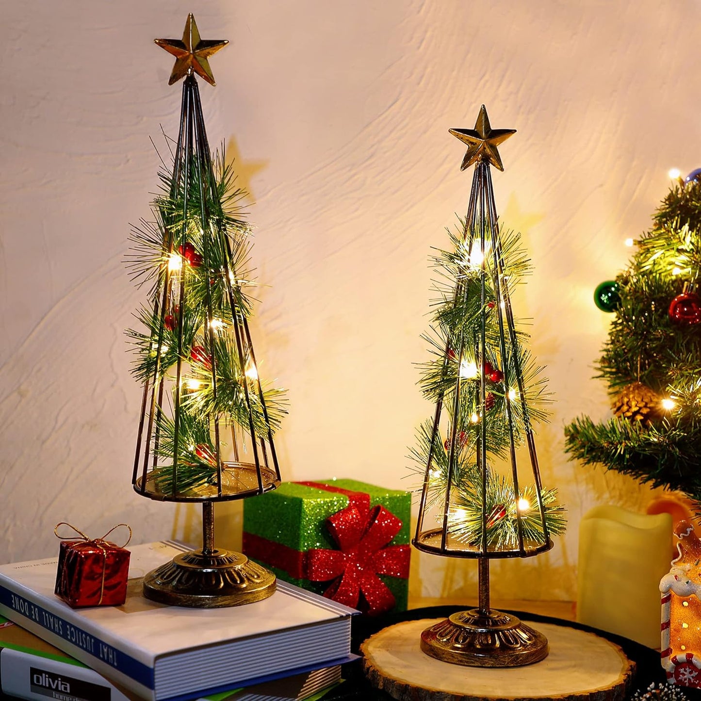 Christmas Table Decorations, 2 Pack Lighted Xmas Tree with Golden Star, Battery Operated with LED Lights, Light Up Tabletop Xmas Tree for Holiday Party Desk Home