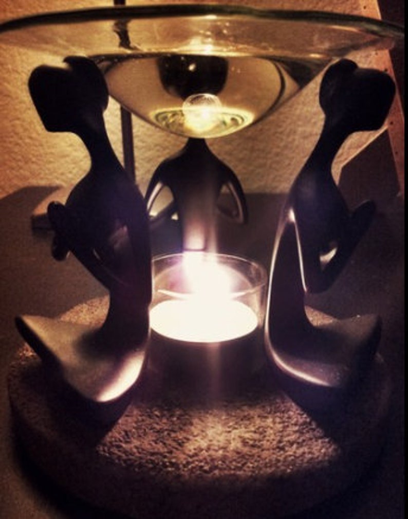 Oil Warmer for Scented Essential Oil, Fragrance Diffuser Burner-Praying Women