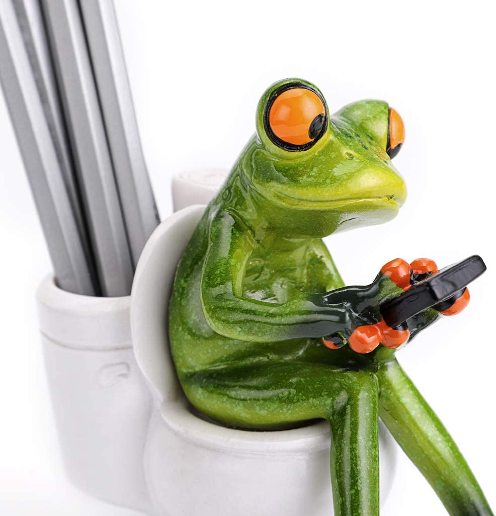 3D Craft Frog Figurine Statue Pencil Holder, Funny Green Frog Texting On Toilet for Tabletop Decoration