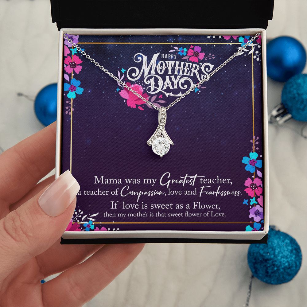 1 Alluring Beauty Necklace