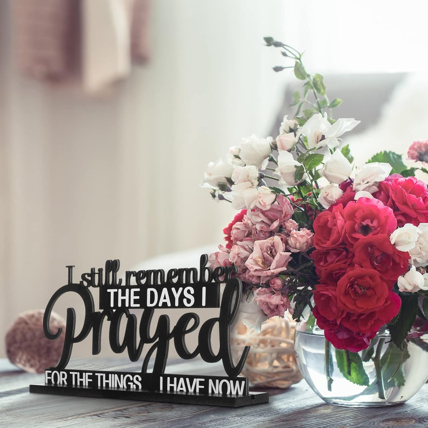 I Still Remember the Days I Prayed Sign Inspirational Table Blessed Signs Wood Motivational Decorations Farmhouse Home Decor Centerpieces Faith Wooden Shelf Sign for Home Living Room Office