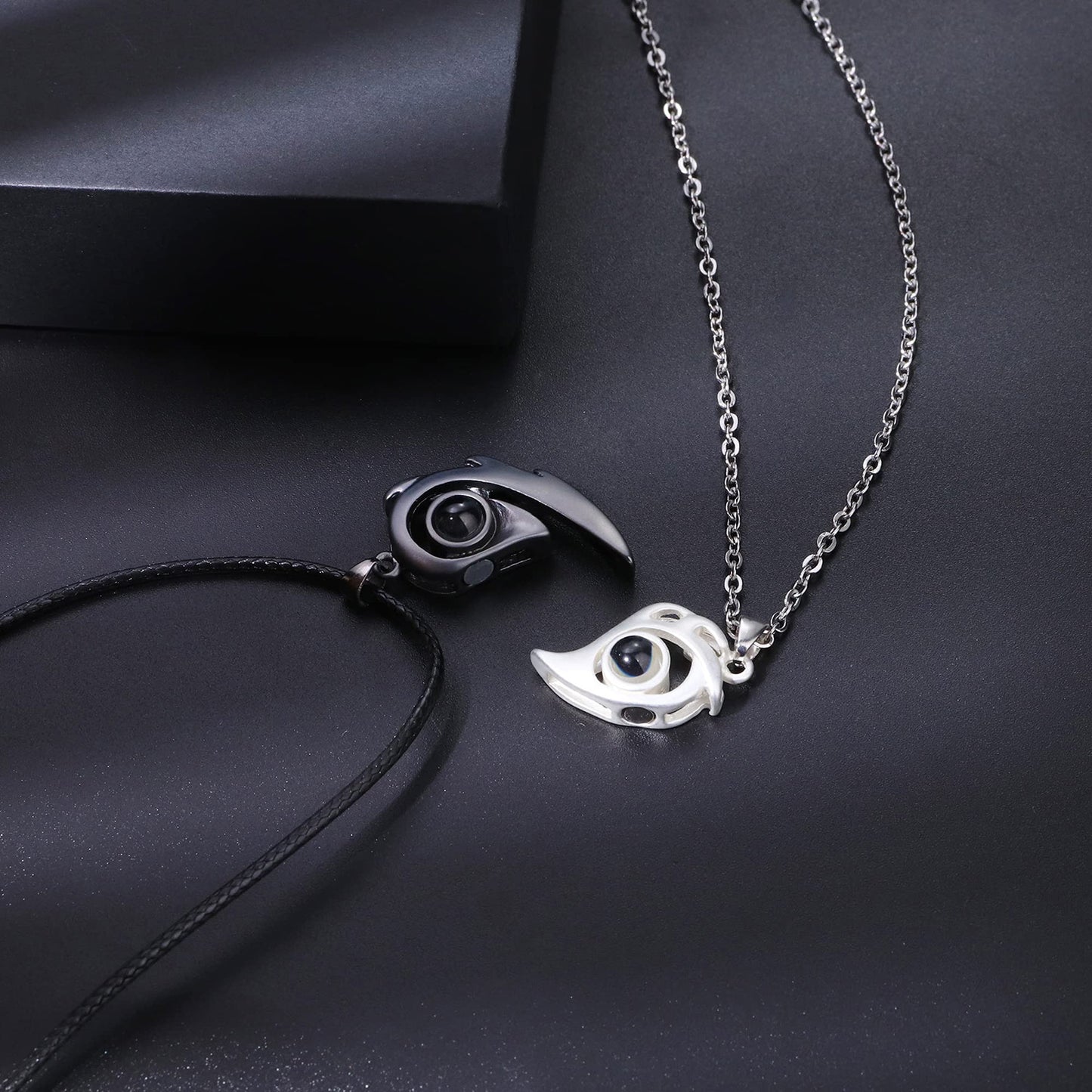 2PCS Magnetic Couple Necklace for Him and Her