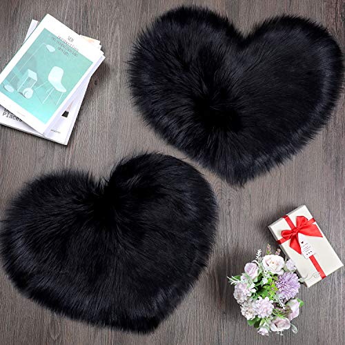 2 Pieces Fluffy Faux Sheepskin Area Rug Heart Shaped, 12 x 16 Inch