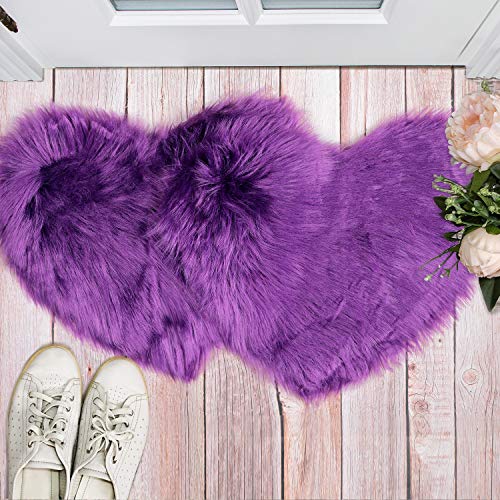 2 Pieces Fluffy Faux Sheepskin Area Rug Heart Shaped, 12 x 16 Inch