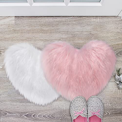 2 Pieces Fluffy Faux Sheepskin Area Rug Heart Shaped, 12 x 16 Inch