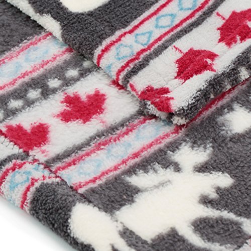 Coral Fleece Xmas Moose Maple Leaf Pattern Grey Background Soft Lightweight Throw Blanket 250GSM 50 x 60