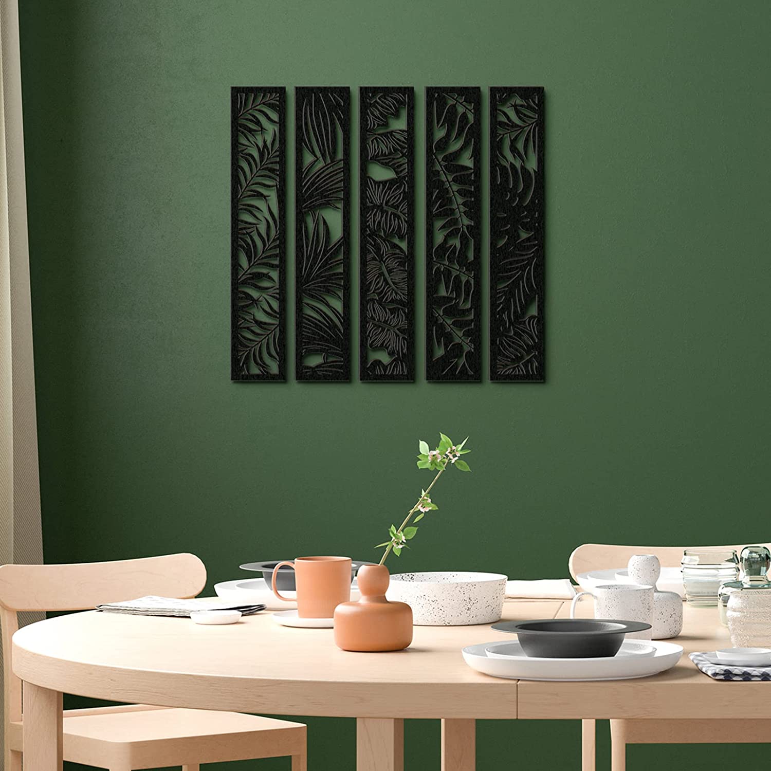 5 Pieces Wooden Wall Art Hollow Wall Decoration 15.7 x 2.9 x 0.2 Inch (Black, Leaf)