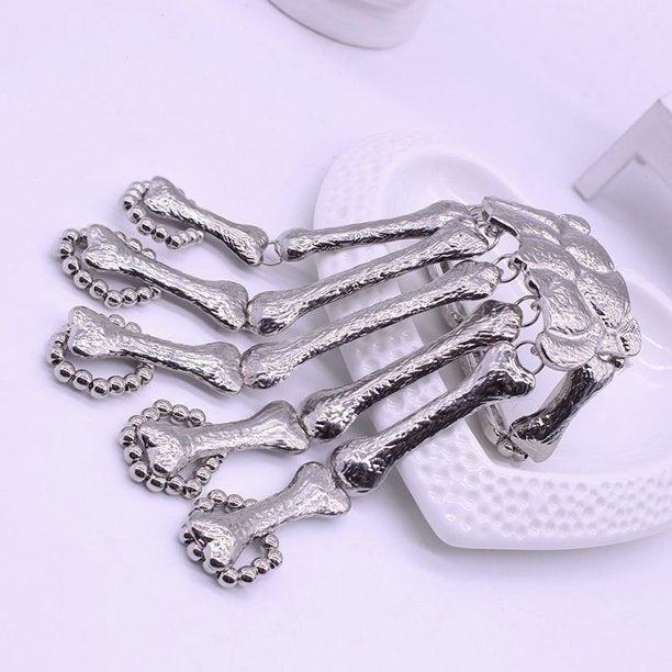 Women Metal Hand Chain Skeleton Skull Bracelet Ladies Punk Style Gothic Rock Fingers Ring