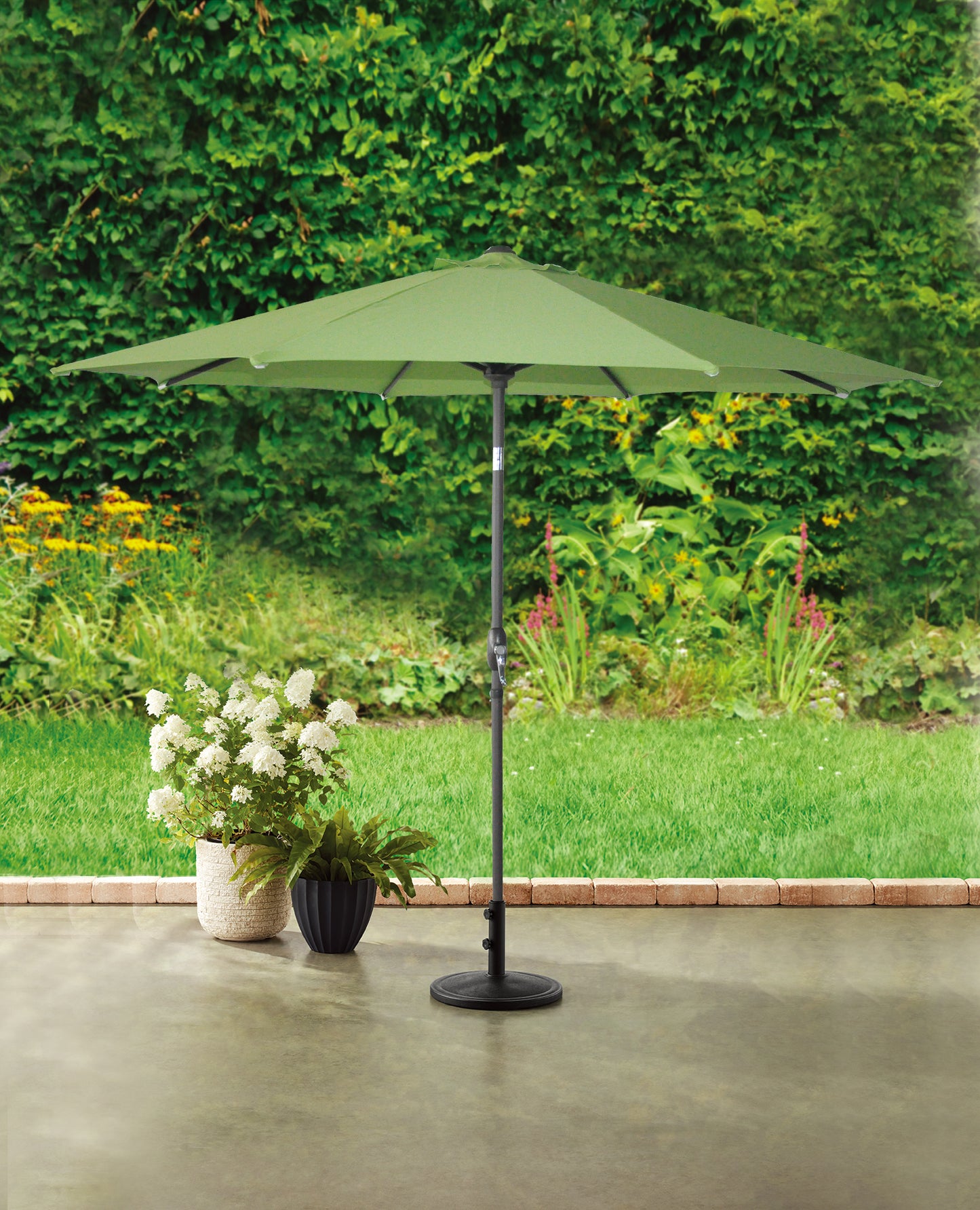 9' Outdoor Tilt Market Patio Umbrella