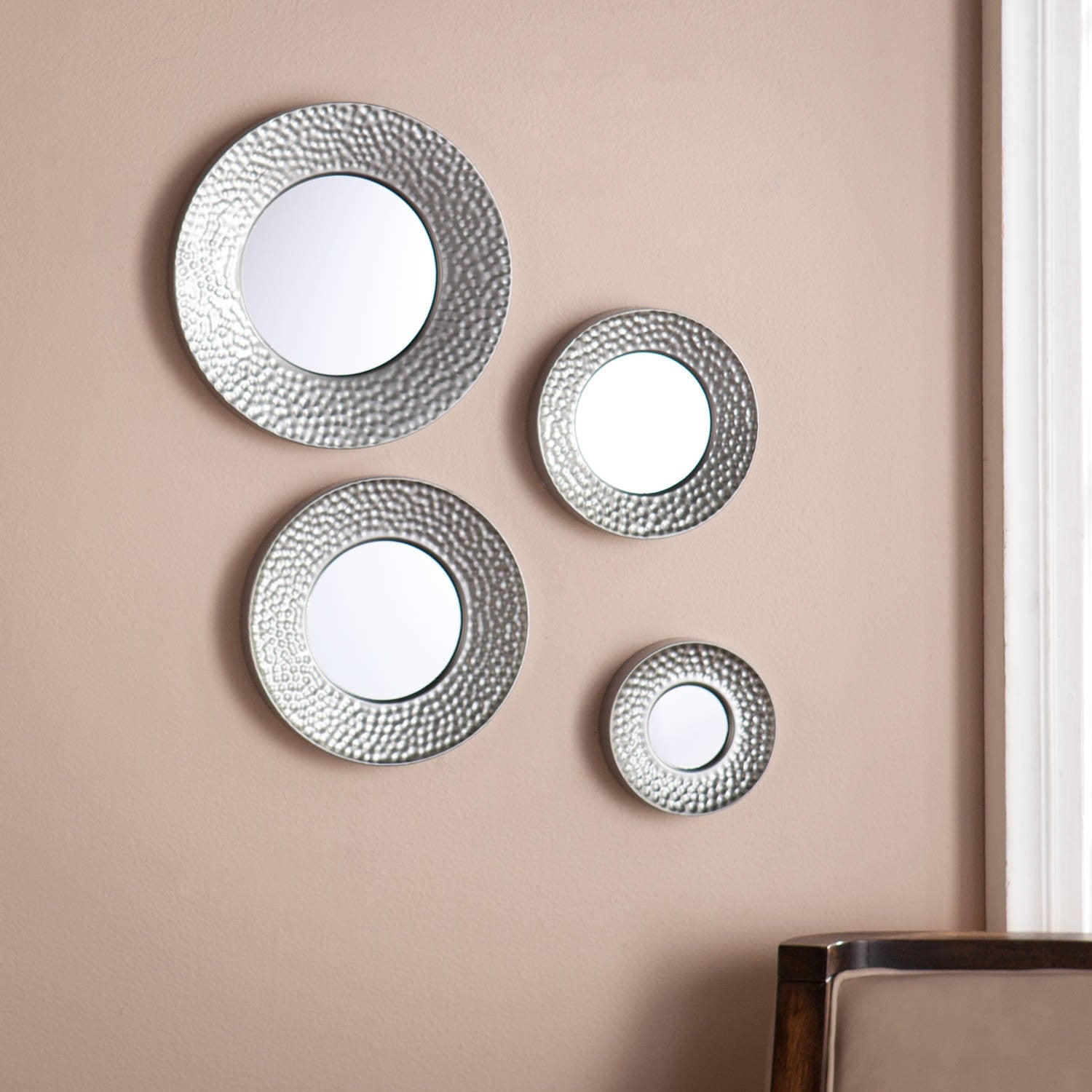 4 Piece Hammered Silver Metal Decorative Round Mirror Set