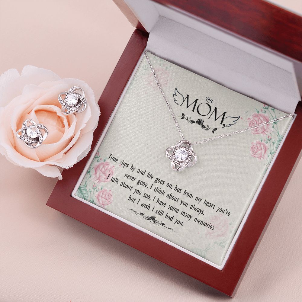 Time slips by Love Knot Earring & Necklace Set