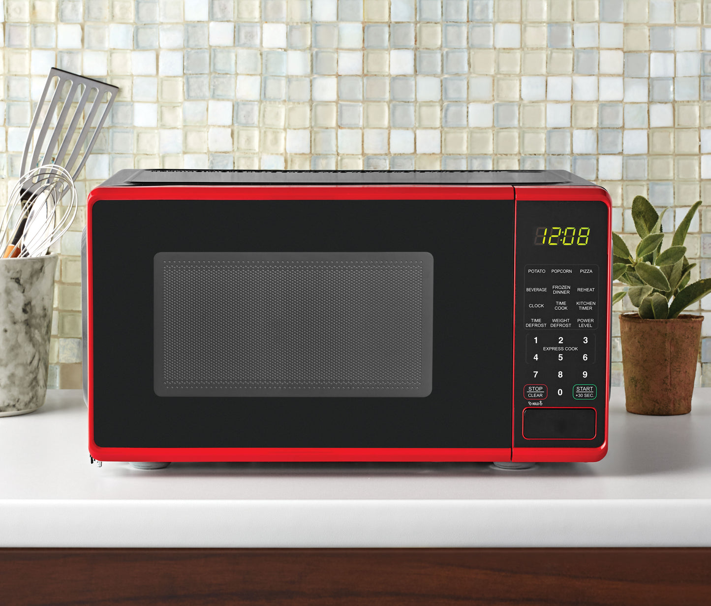 0.7 Cu ft Capacity Countertop Microwave Oven